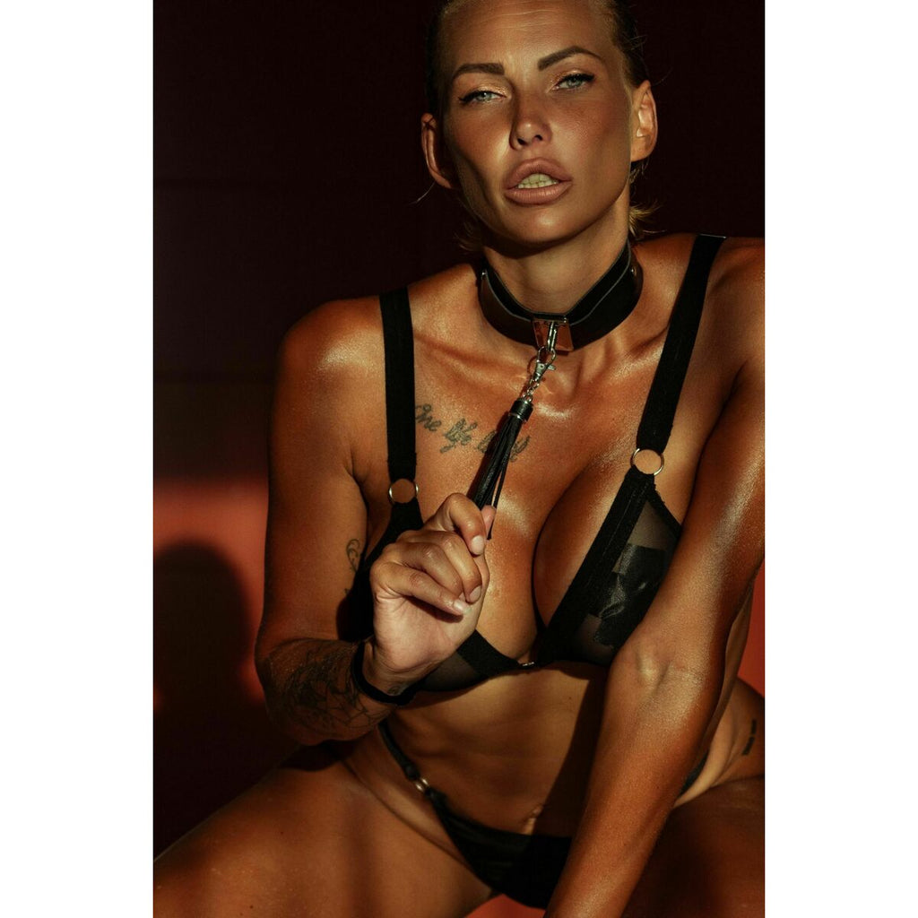 V5HF9C8D58ADF696A1EB08B03B4BD1C009CR4901303P7